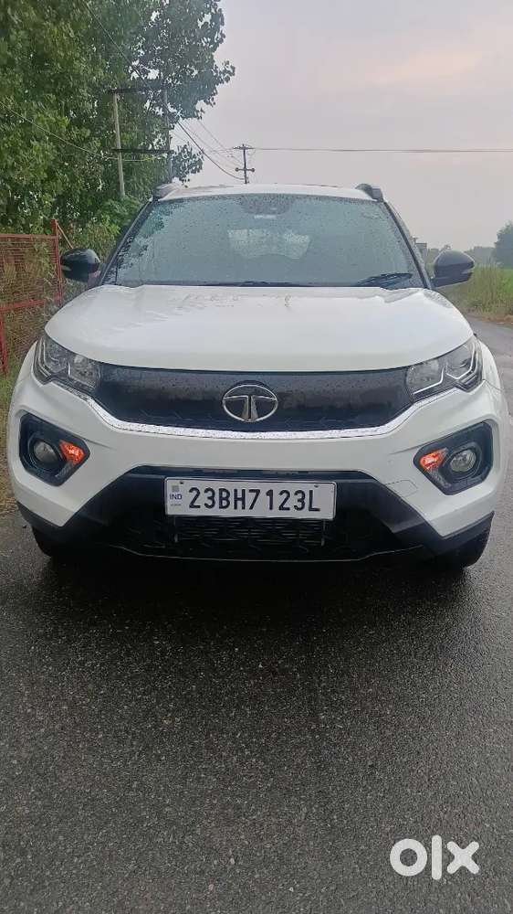 Tata Nexon 1.5 Revotorq 2023