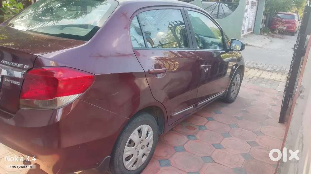 Honda Amaze 2015 Petrol Well Maintained