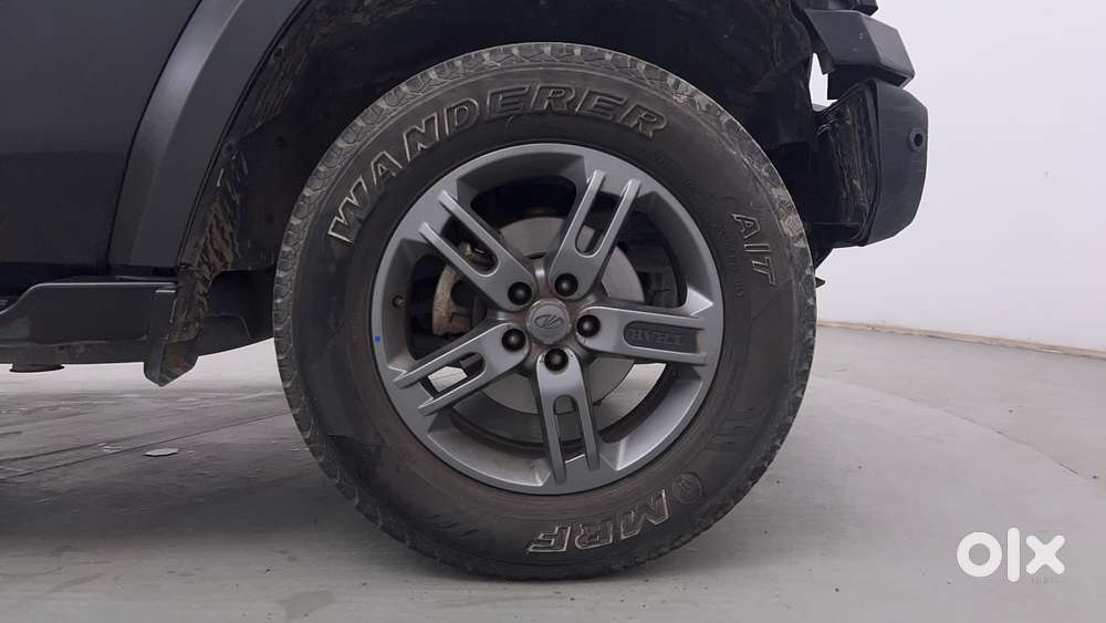 Mahindra Thar 2.0 Lx Hard Top Petrol At 4 Rwd, 2022, Petrol