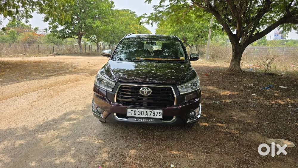 Toyota Innova Crysta 2018 Diesel 190000 Km Driven