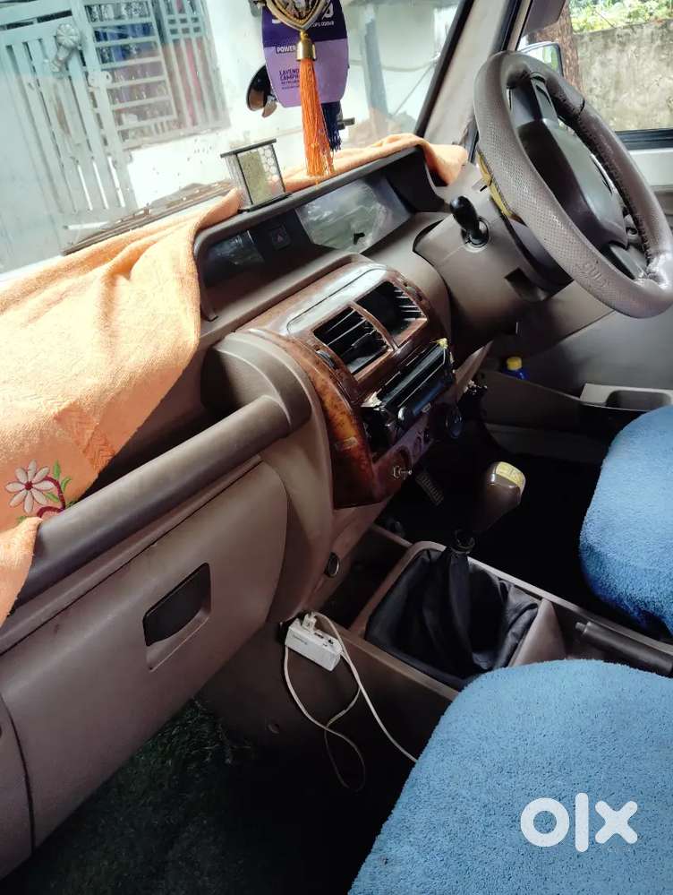 Mahindra Bolero Neo 2012 डीज़ल
