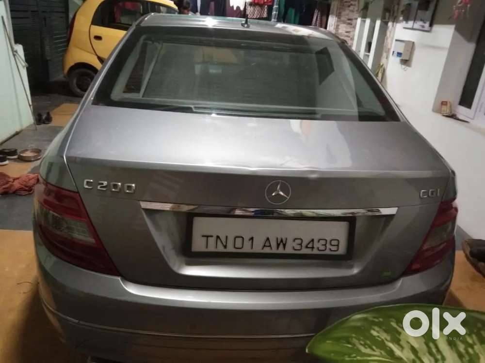 Mercedes-benz C-class Petrol Automatic 2010