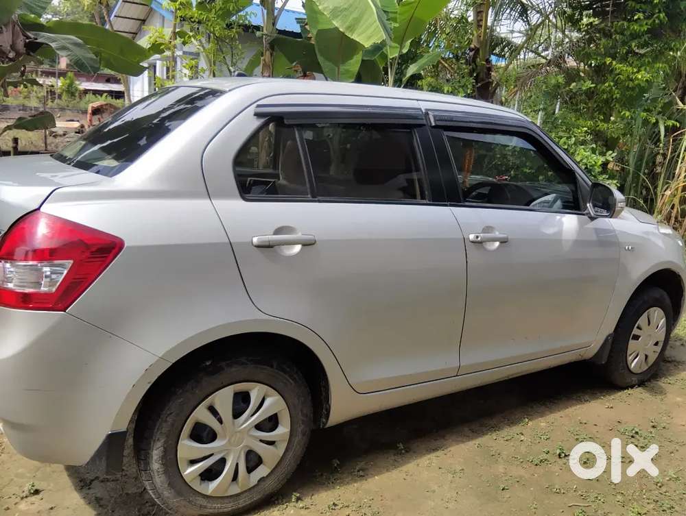 Maruti Suzuki Dzire 1.2 Vxi 2013