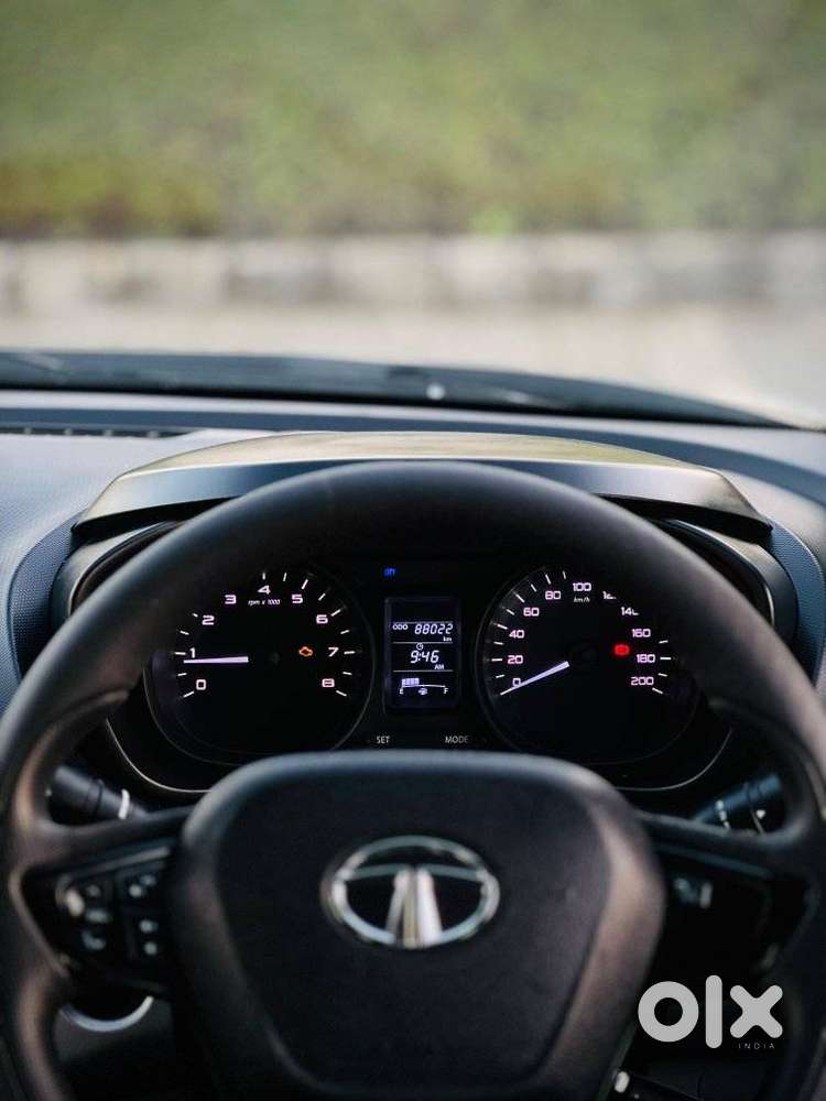 Tata Nexon 1.5 Revotorq Xm, 2018, Cng & Hybrids