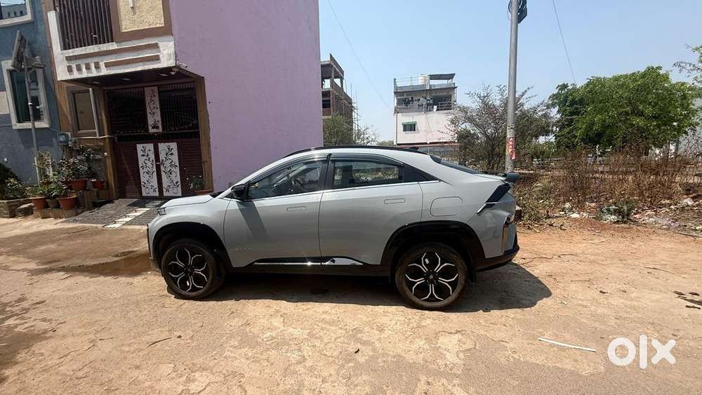 Tata Curvv 2025