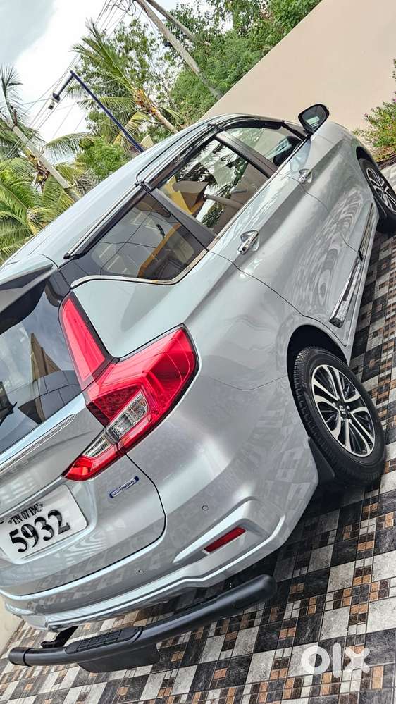 Maruti Suzuki Ertiga Zxi At, 2023, Petrol