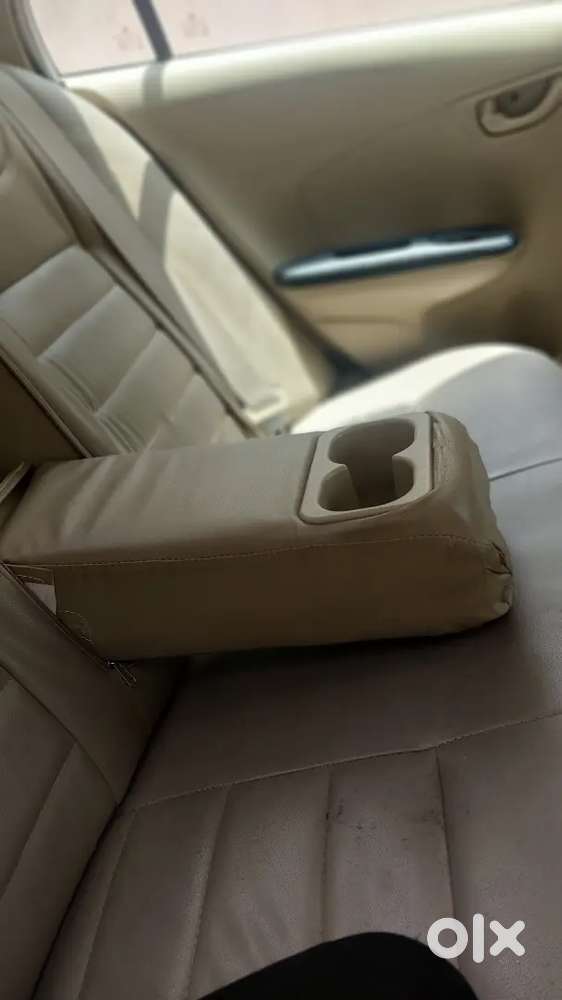 Honda Amaze 2014 Petrol 82000km Driven