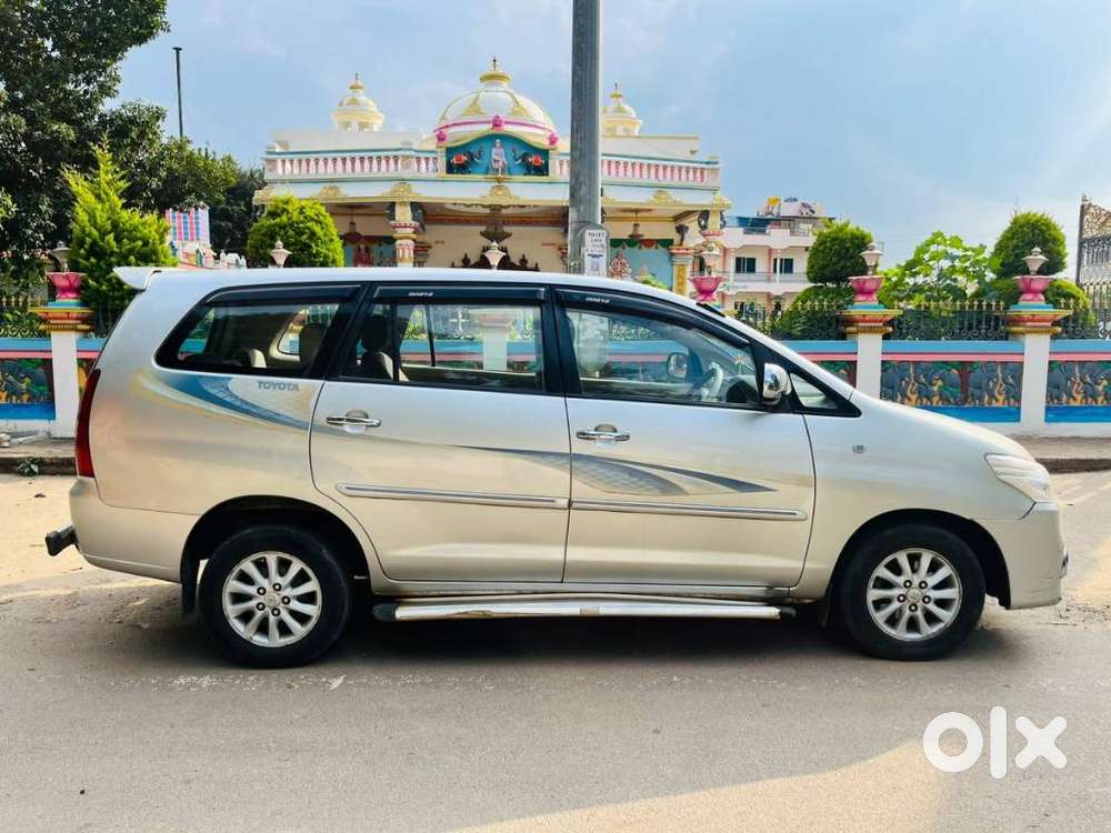 Toyota Innova 2.5 V 7 Str, 2008, Diesel