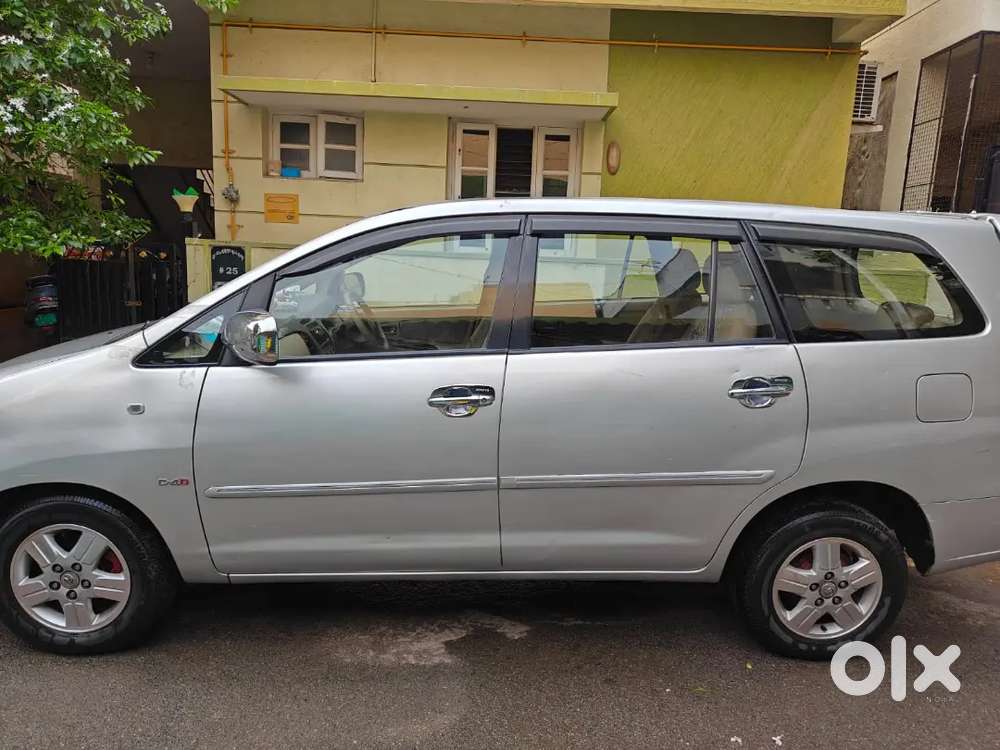 Toyota Innova 2006 Diesel Well Maintained