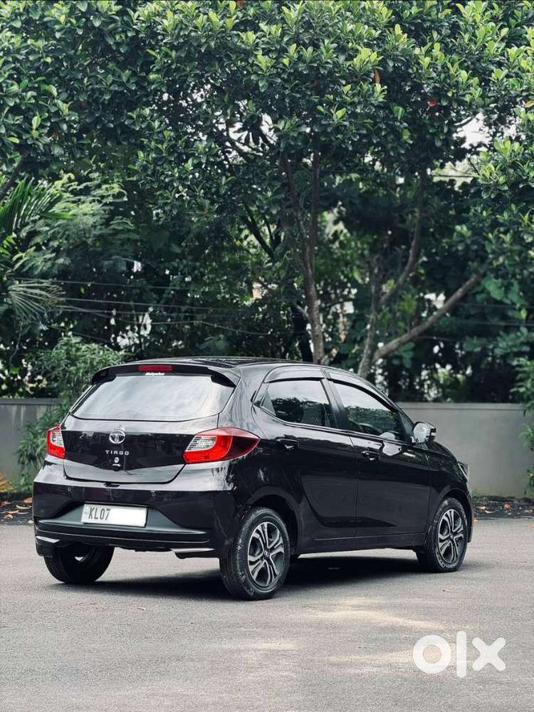 Tata Tiago, 2022, Petrol