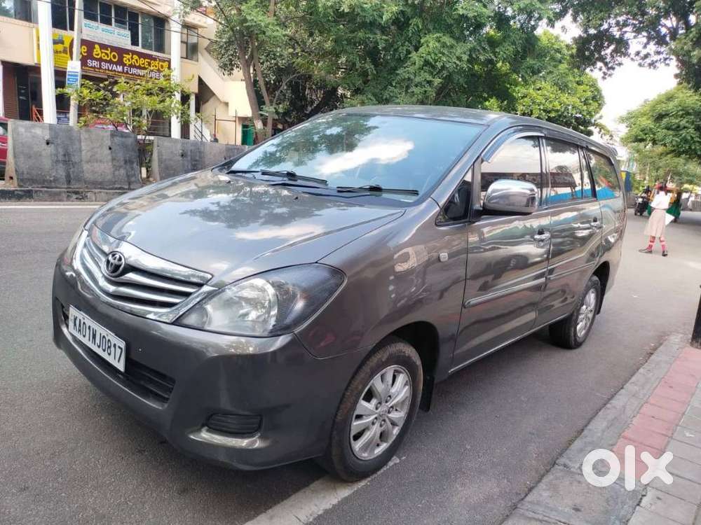 Toyota Innova 2.5 Vx 8 Str Bs-iii, 2010, Diesel