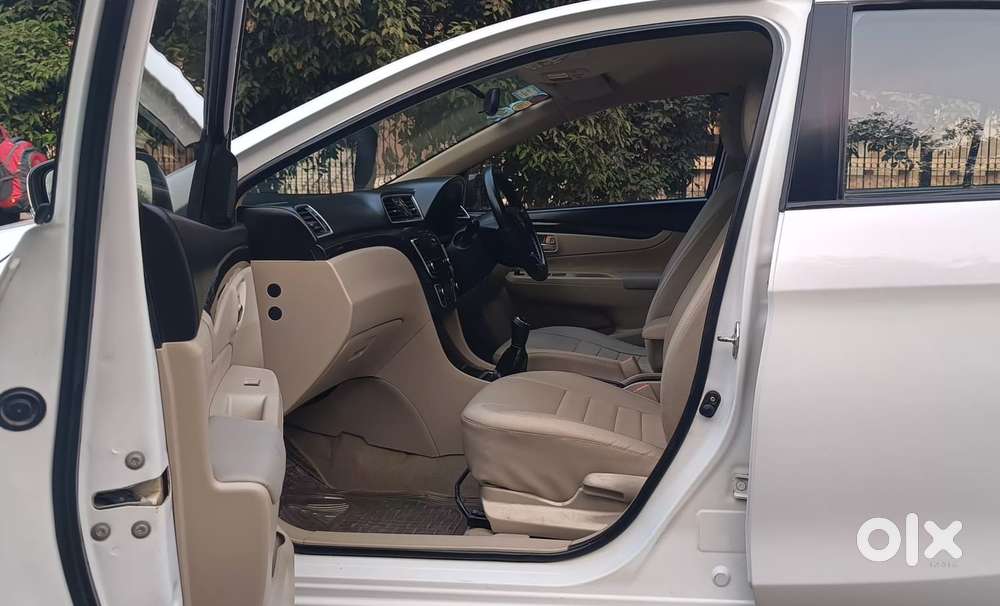 Maruti Suzuki Ciaz Vxi Plus, 2015, Petrol