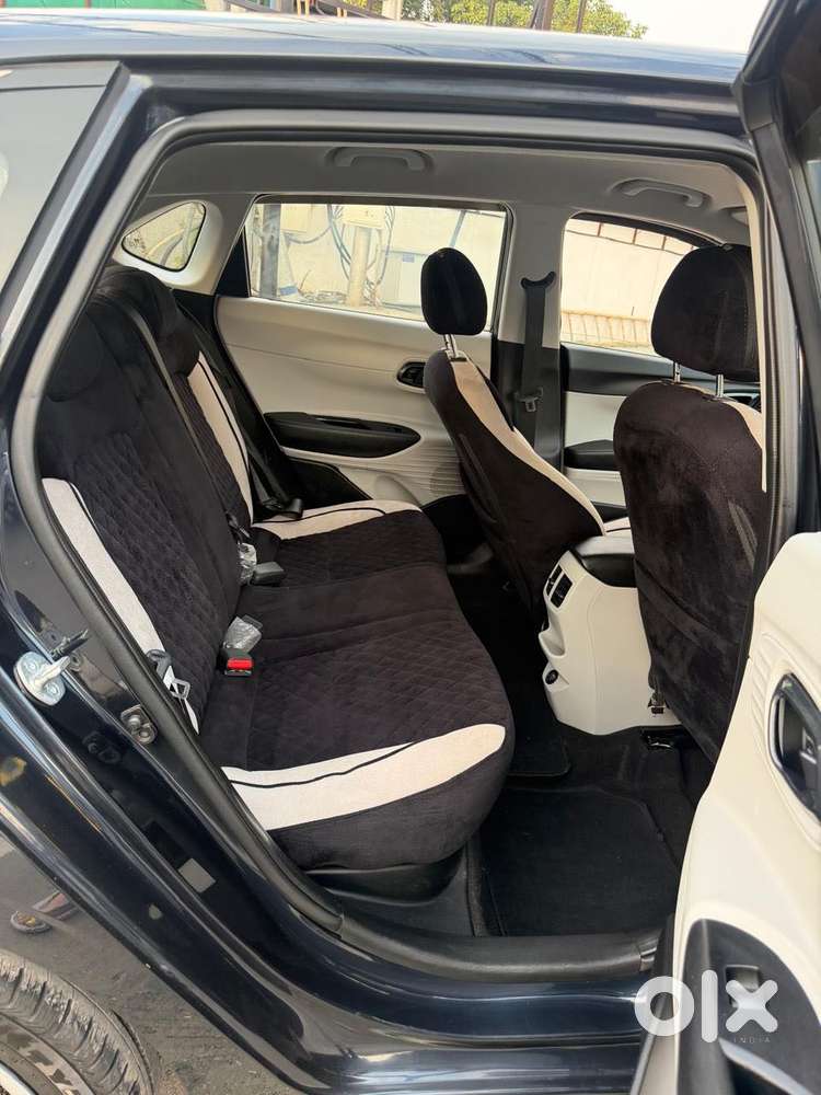 Hyundai I20 Sportz 1.2 Vtvt, 2024, Petrol