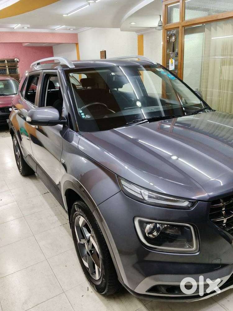 Hyundai Venue Sx Plus Turbo Dct, 2019, Petrol