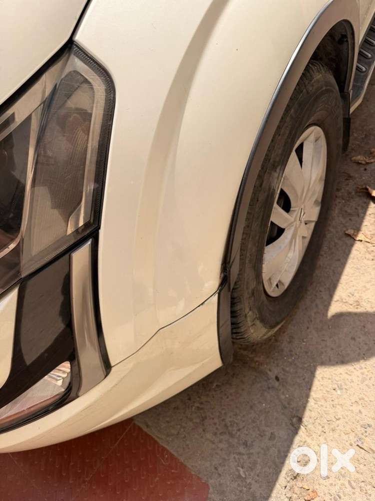 Mahindra Xuv500 2018 Diesel Well Maintained