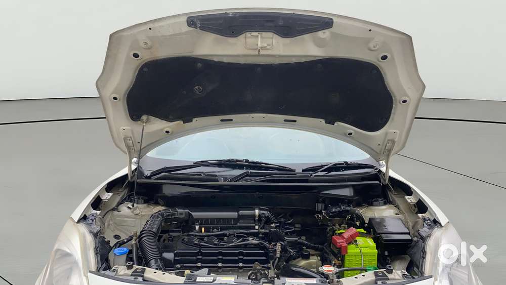 Maruti Suzuki Swift Dzire Amt Vxi, 2020, Petrol