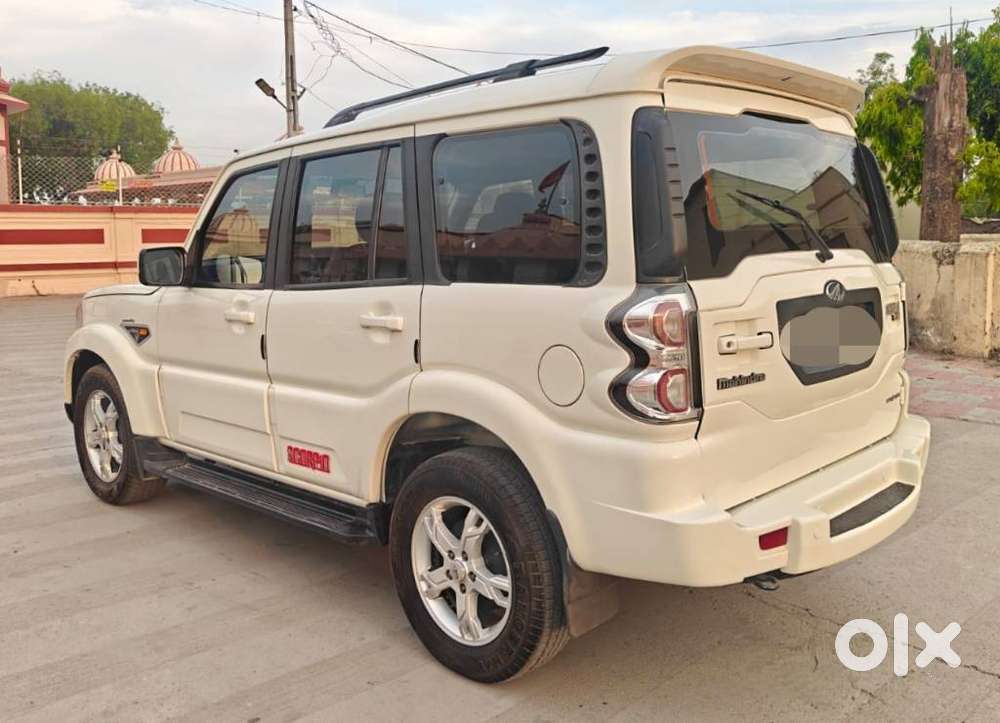 Mahindra Scorpio S10, 2017, Diesel