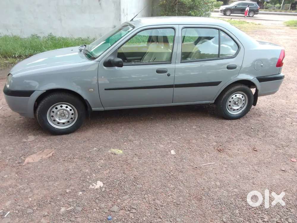 Ford Ikon Flair Petrol Manual 2004 Car