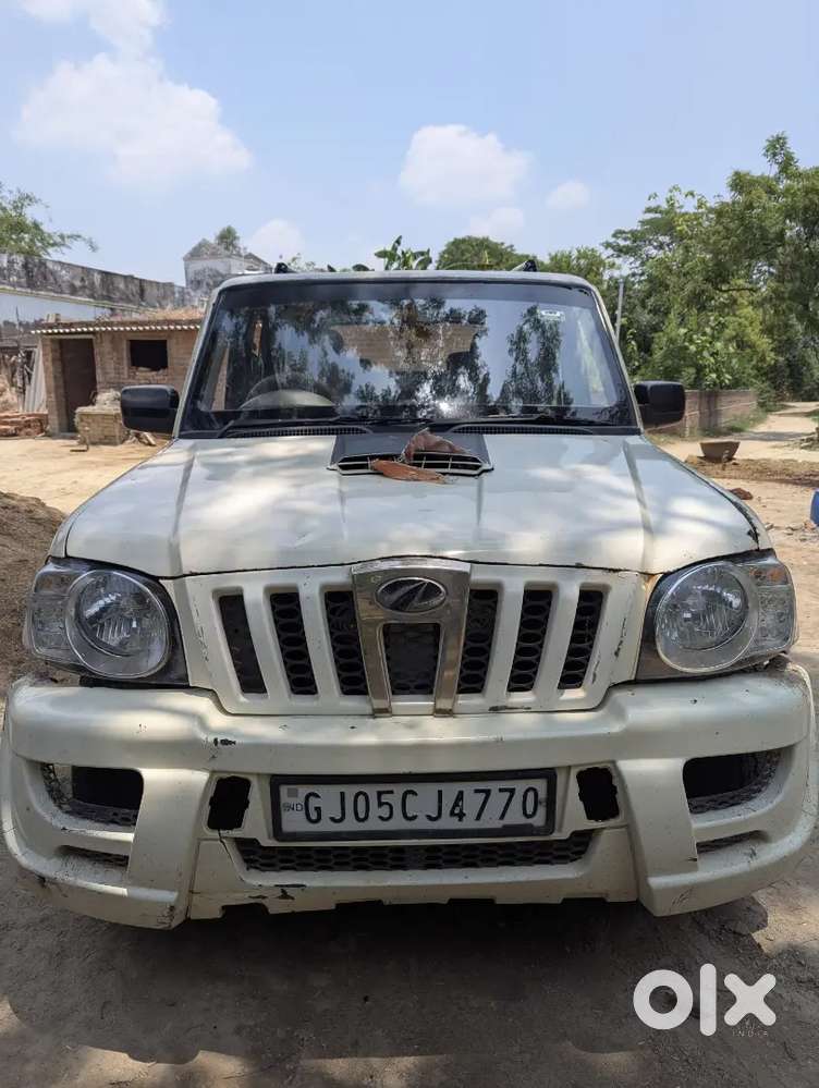 Mahindra Scorpio 2006
