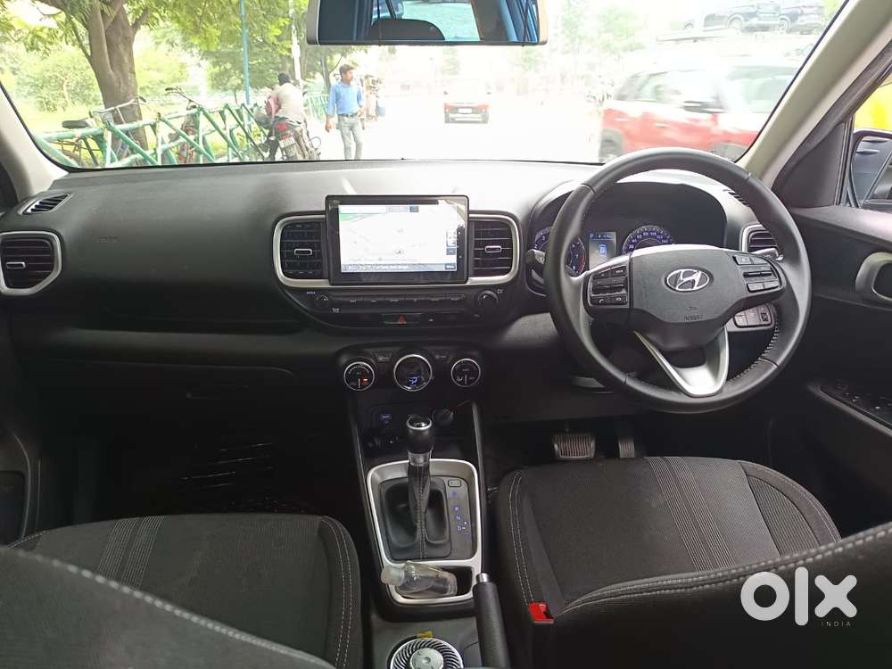 Hyundai Venue 1.0 Sx (o) Turbo Dct, 2019, Petrol