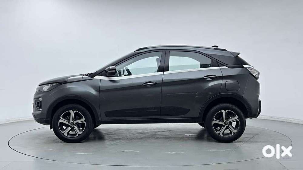 Tata Nexon 1.2 Revotron Xz Plus Dual Tone, 2023, Petrol