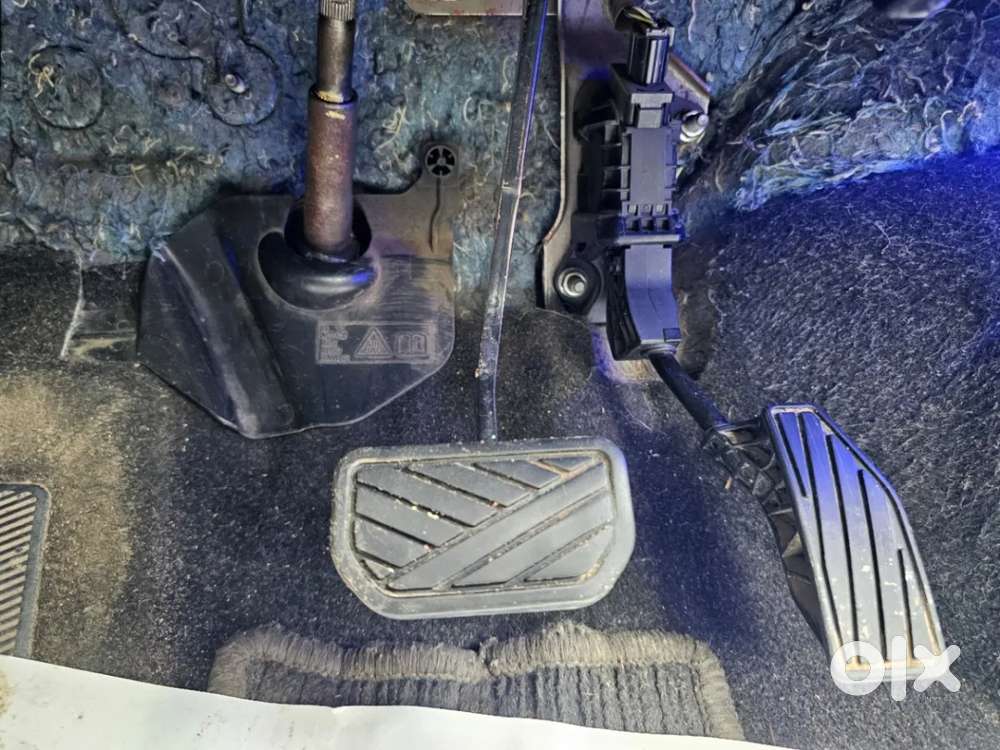 Maruti Suzuki Xl6 1.5 Alpha At, 2019, Petrol