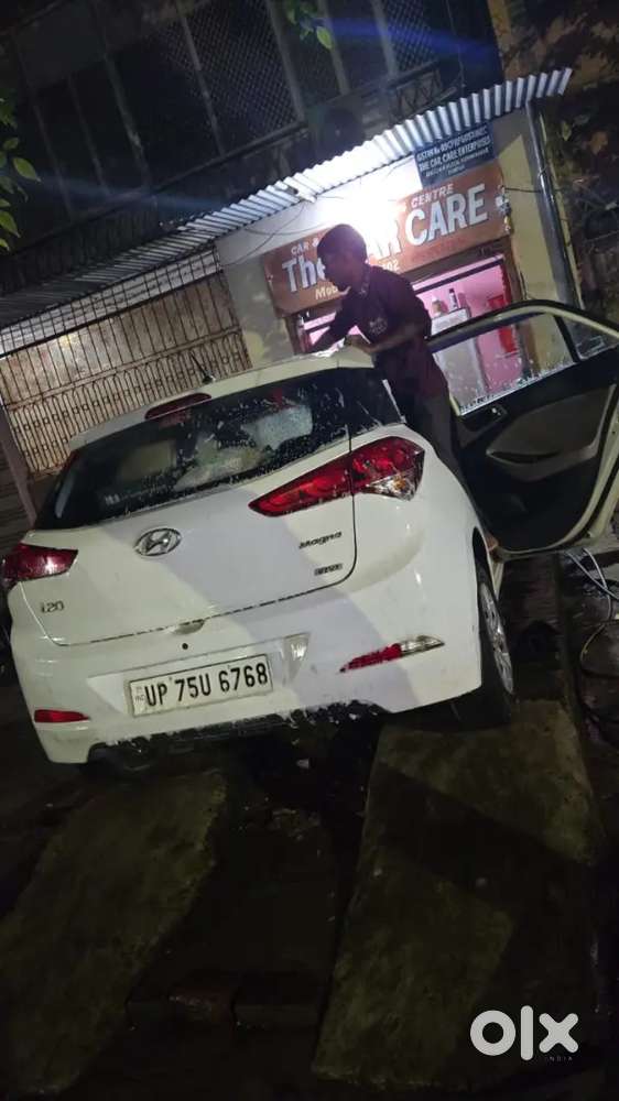 Hyundai I20 Magna Petrol 2015