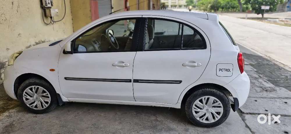 Nissan Micra Active 2014