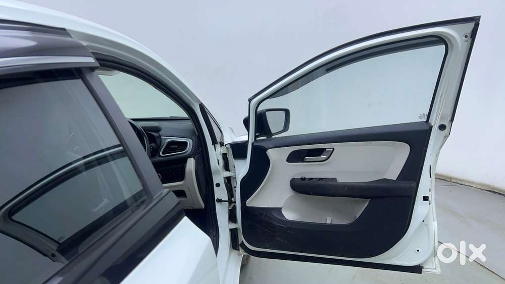 Tata Altroz 1.5 Xz Plus Diesel, 2022, Diesel
