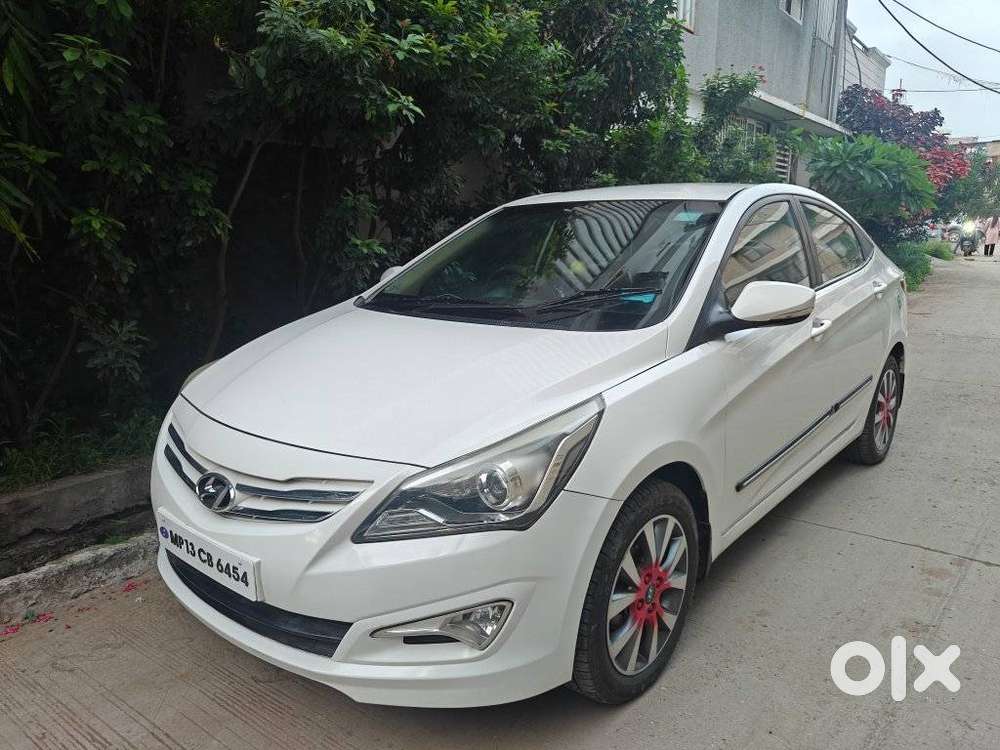 Hyundai Verna Vtvt 1.6 Sx, 2016, Petrol