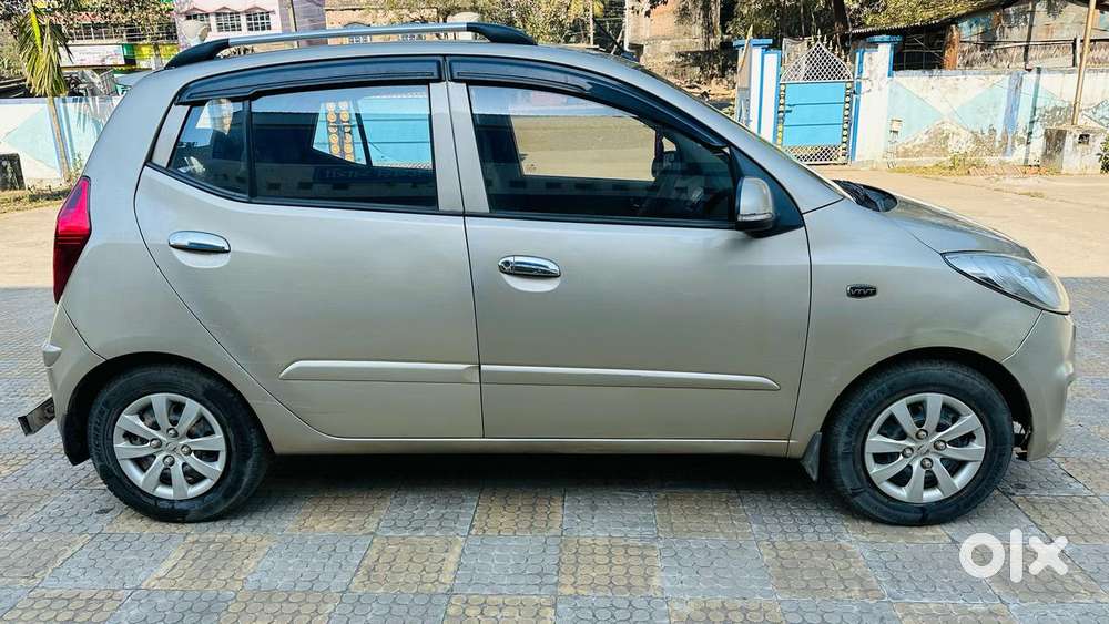 Hyundai I10 Sportz, 2012, Petrol