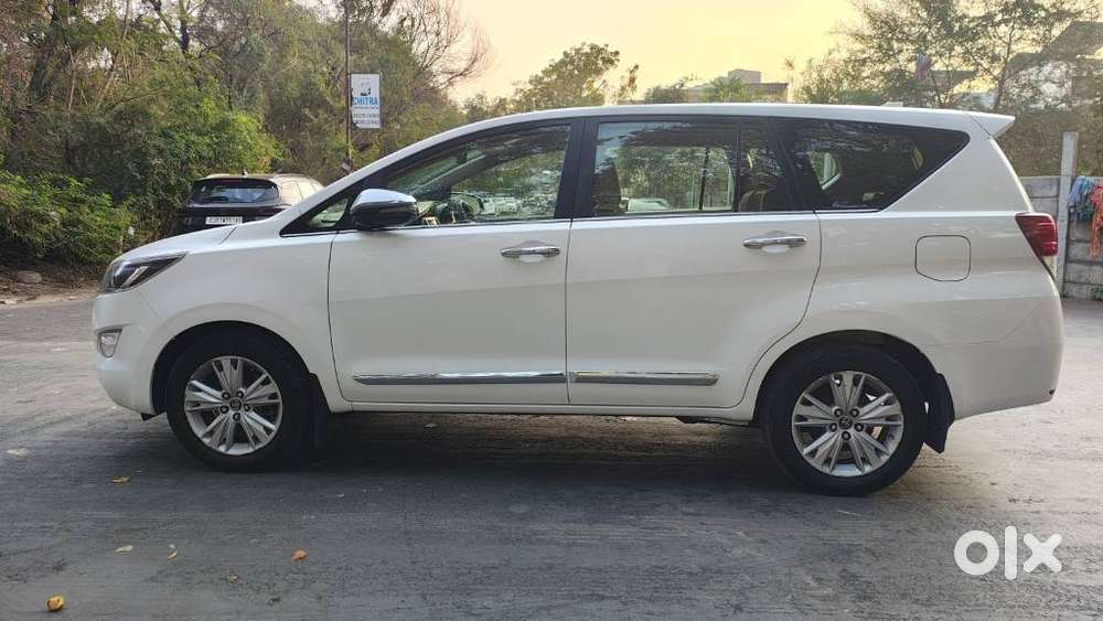 Toyota Innova Crysta 2.8z Automatic, 2019, Diesel