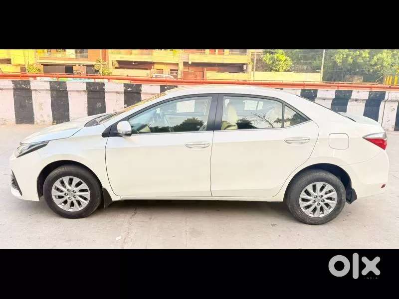 Toyota Corolla Altis 1.8 G, 2018, Petrol