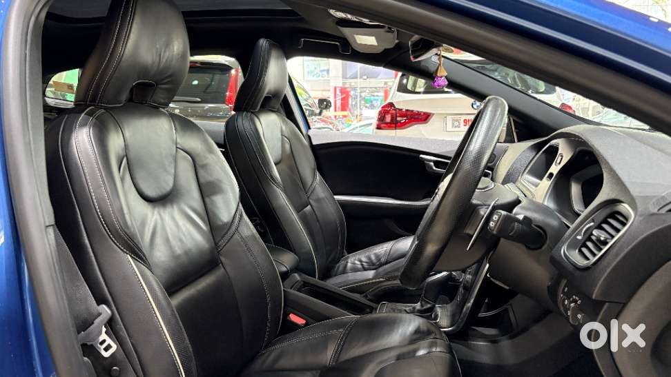 Volvo V40 D3 R Design, 2017, Diesel