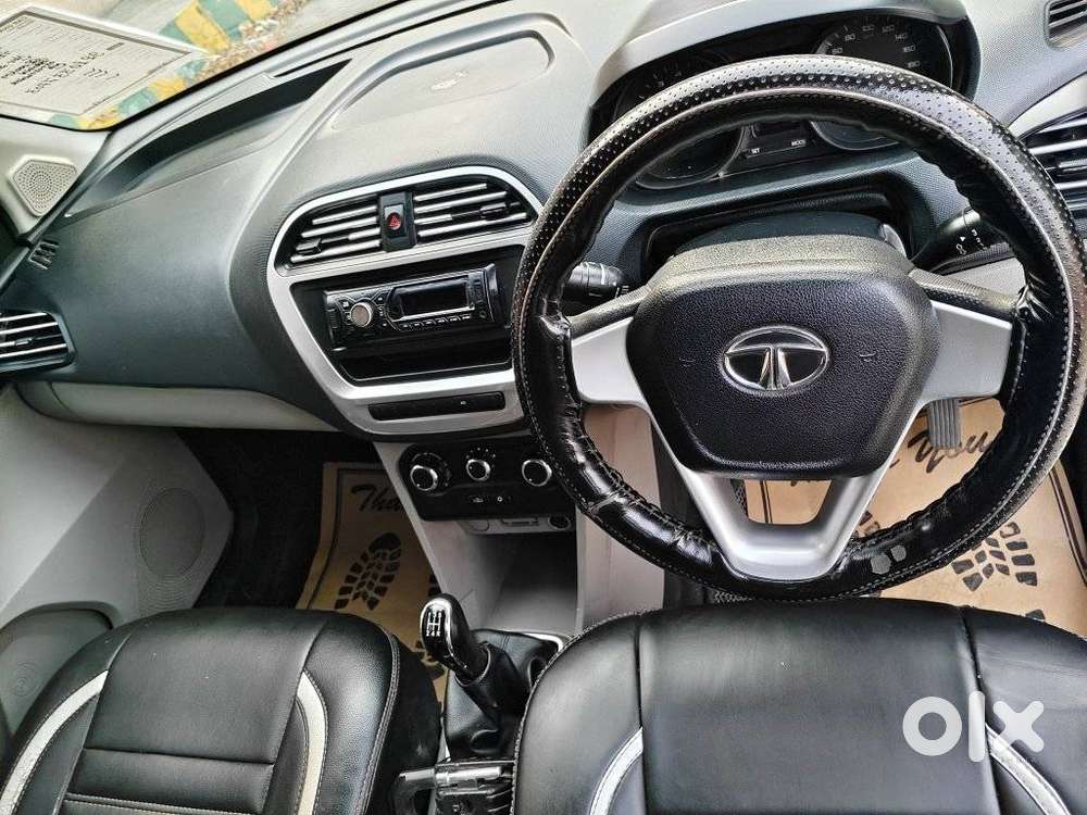 Tata Tiago 1.2 Revotron Xm, 2017, Petrol
