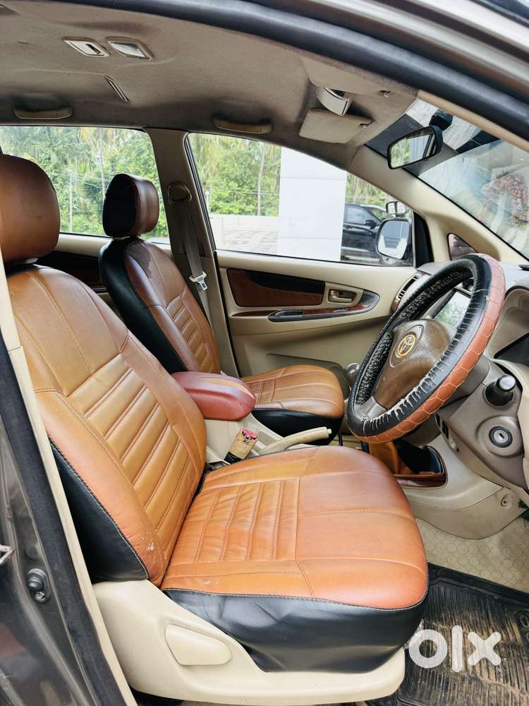 Toyota Innova 2004-2011 2.5 G (diesel) 8 Seater Bs Iv, 2006, Diesel