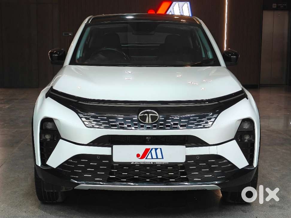 Tata Curvv, 2025, Petrol