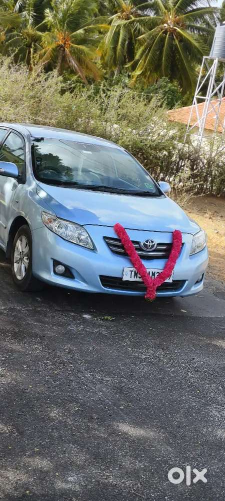 Toyota Corolla Altis 2010