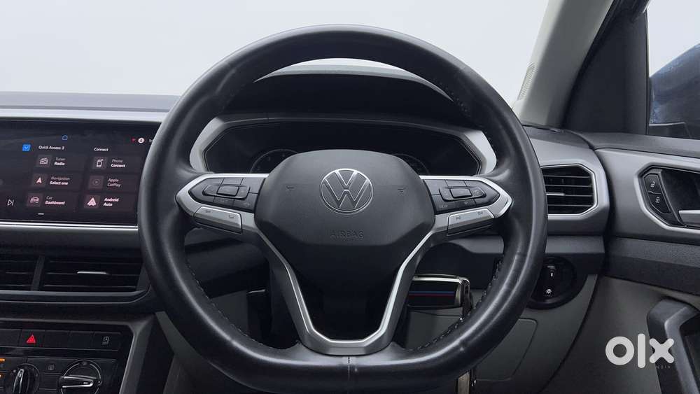 Volkswagen Taigun 1.0 Tsi Highline At, 2022, Petrol