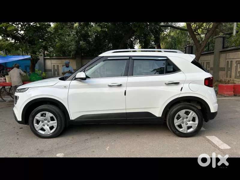 Hyundai Venue S 1.2 Petrol, 2020, Petrol