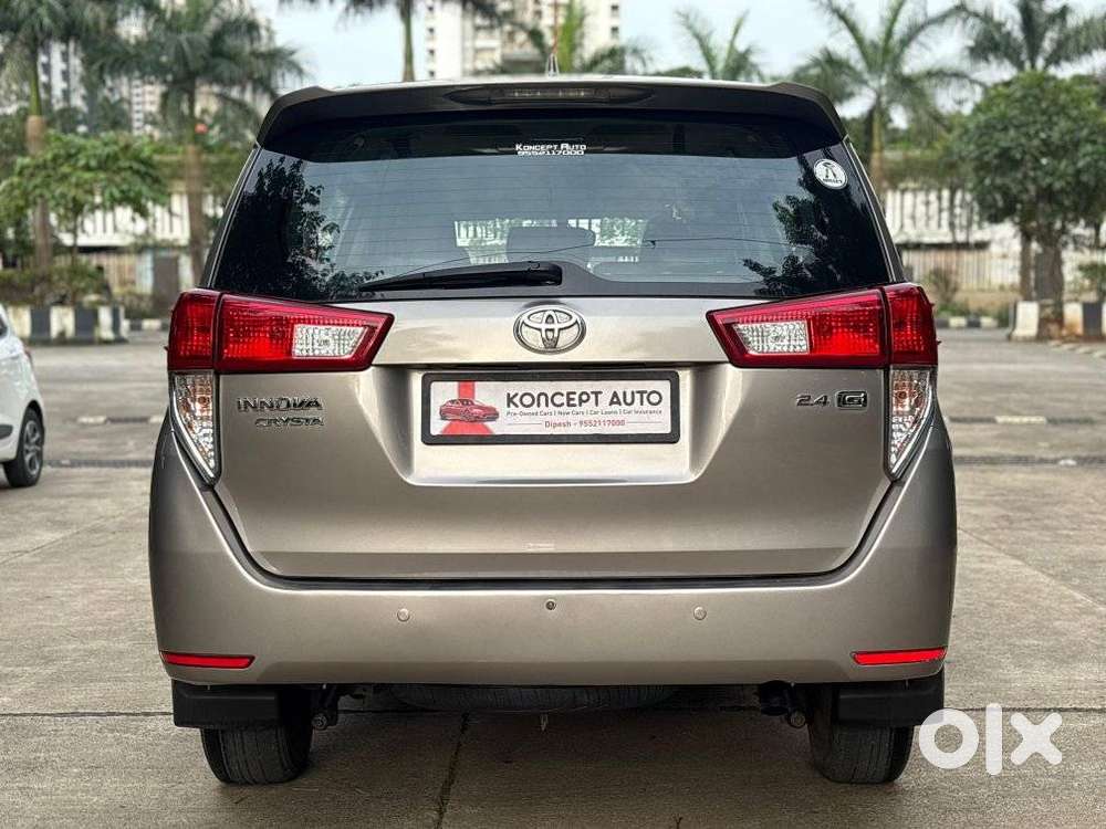 Toyota Innova Crysta 2.4 G Mt 8s, 2017, Diesel