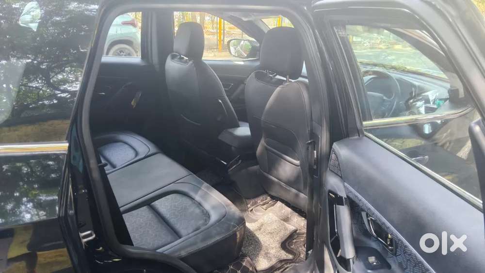 Tata Safari 2.0 Xz Plus Dark Edition, 2022, Diesel