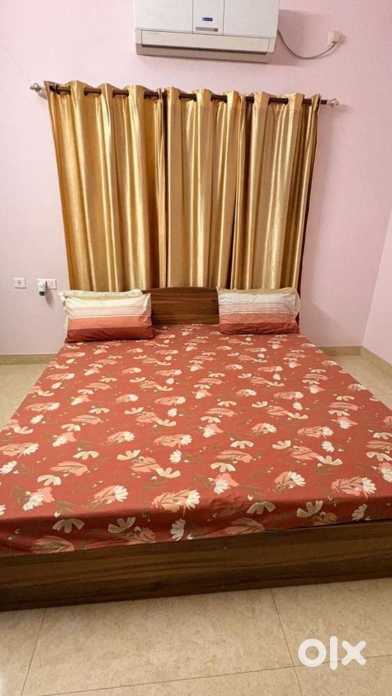 King Size double bed