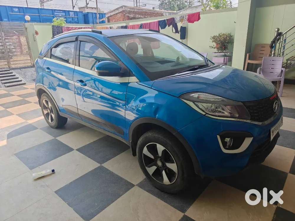 Tata Nexon Petrol 2017 Year