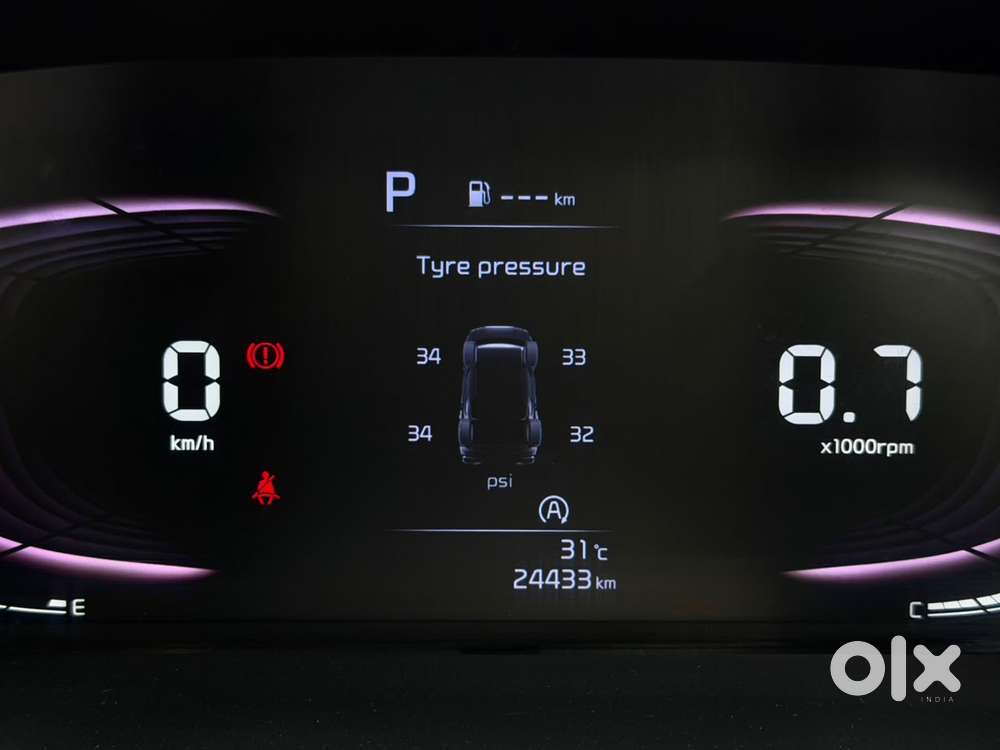 Kia Carens 1.5 Luxury Plus Diesel At 7 Str, 2023, Diesel