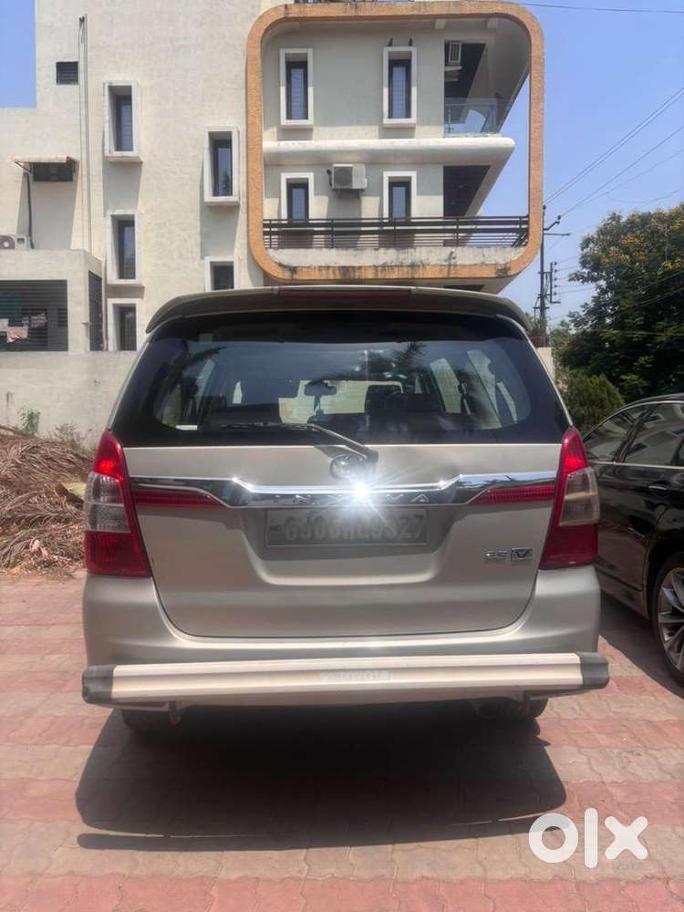 Toyota Innova 2014 Diesel Well Maintained