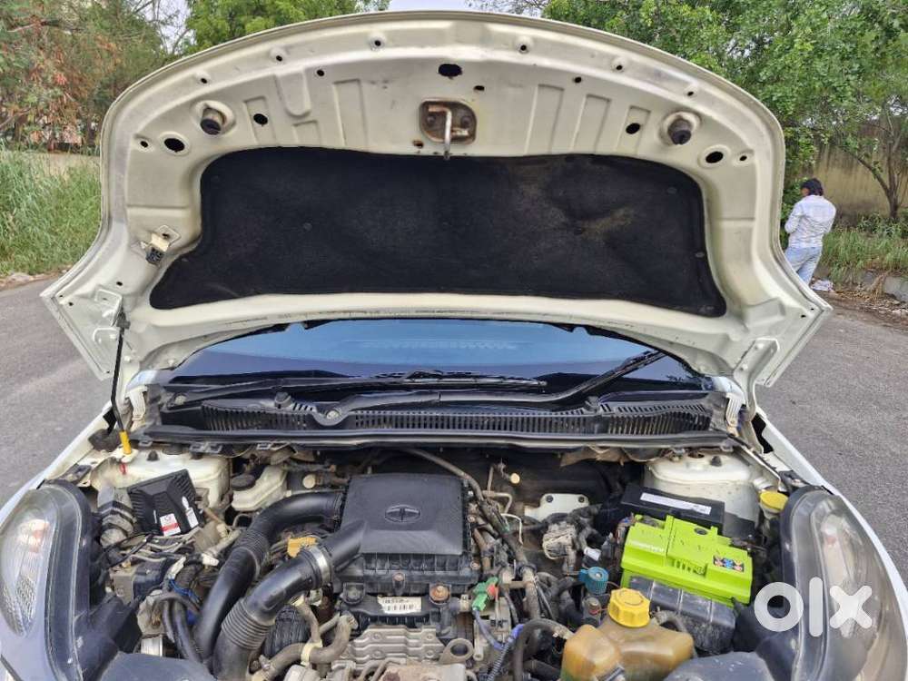 Tata Nexon 1.2 Revotron Xm, 2019, Cng & Hybrids