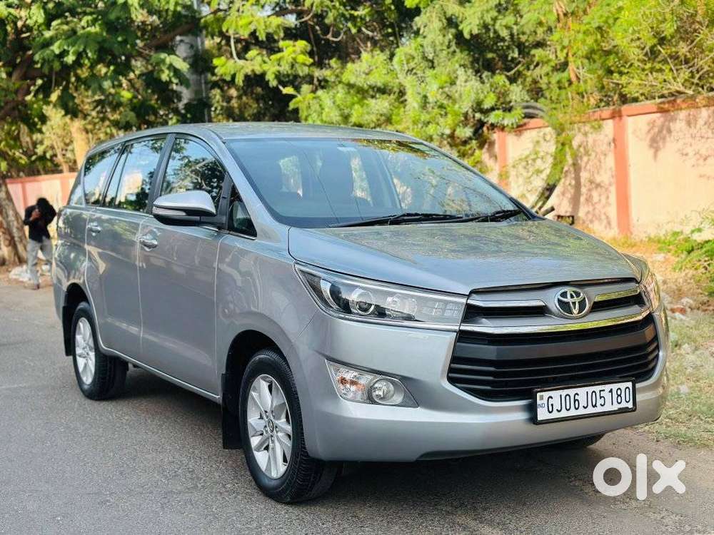Toyota Innova Crysta 2.4 V 7 Str, 2016, Diesel