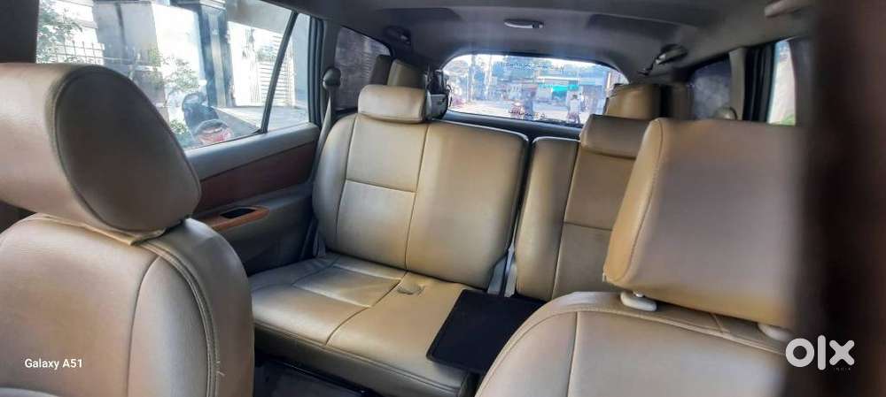 Toyota Innova 2.0 V, 2012, Diesel