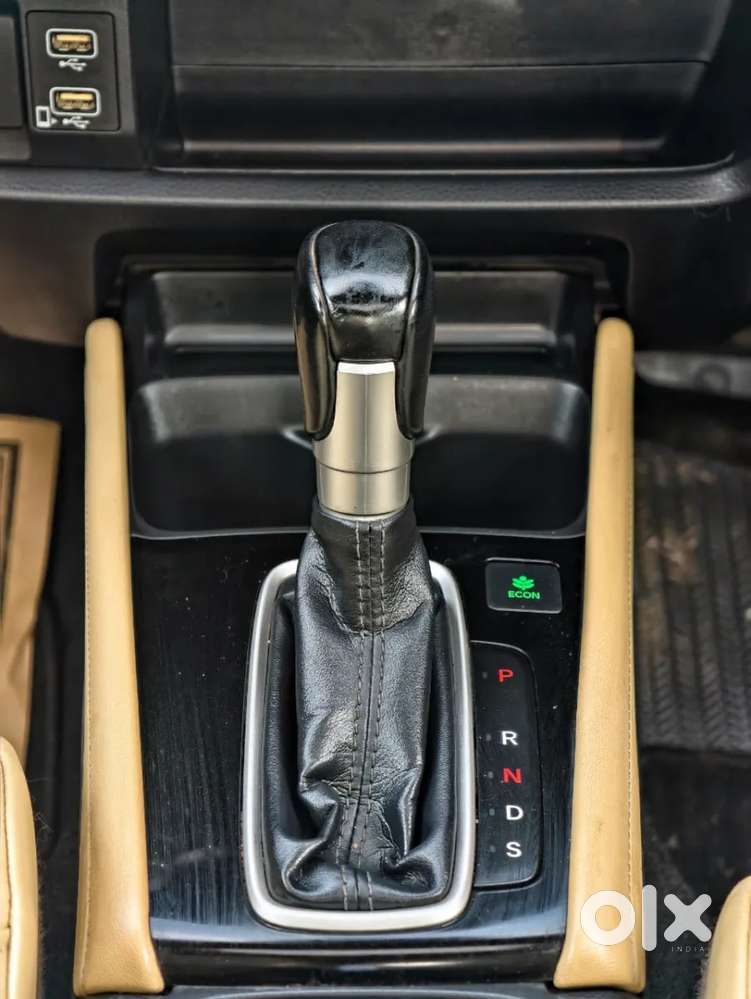 Honda City Zx, 2024, Petrol